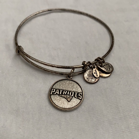 Alex and Ani Jewelry - •ALEX & ANI•Silver Patriots Bangle Bracelet
